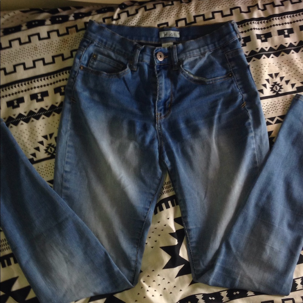Light Jeans.